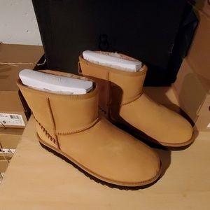 COPY - UGG FOR MEN SIZE 11